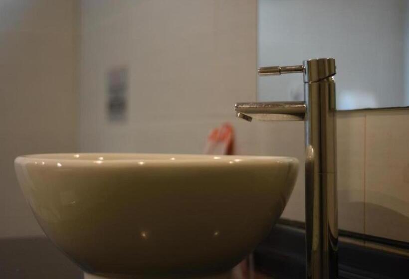 Fotos del hotel Walker   Zhengyi 2:  17