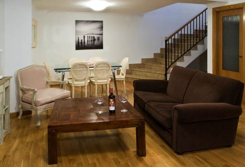 Fotos del hotel Las Casas Del Vino:  24