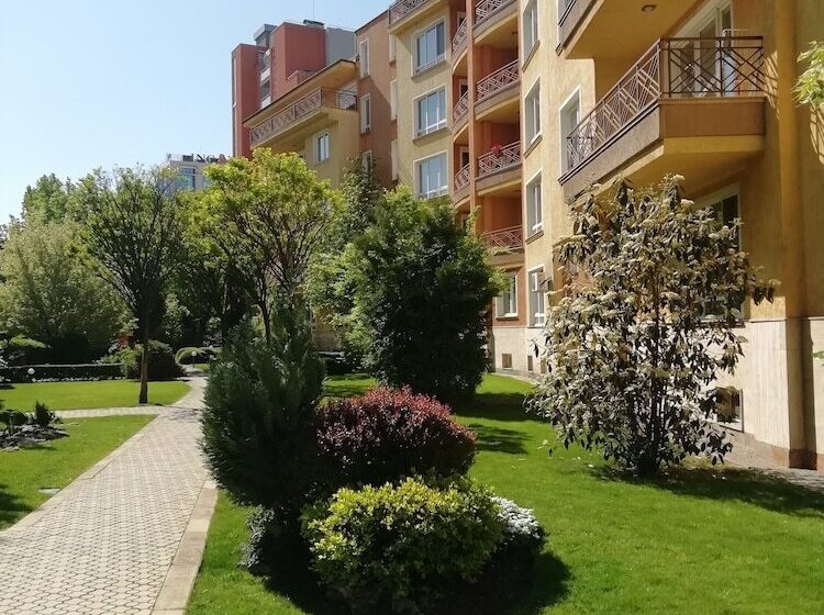 Fotos del hotel Aparthouse Borovo:  25