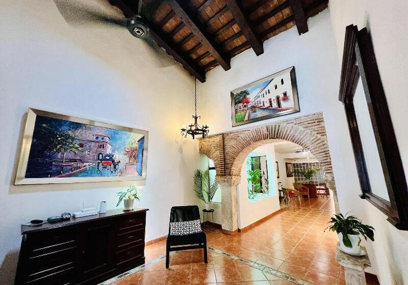 Suite Colonial By Cristi