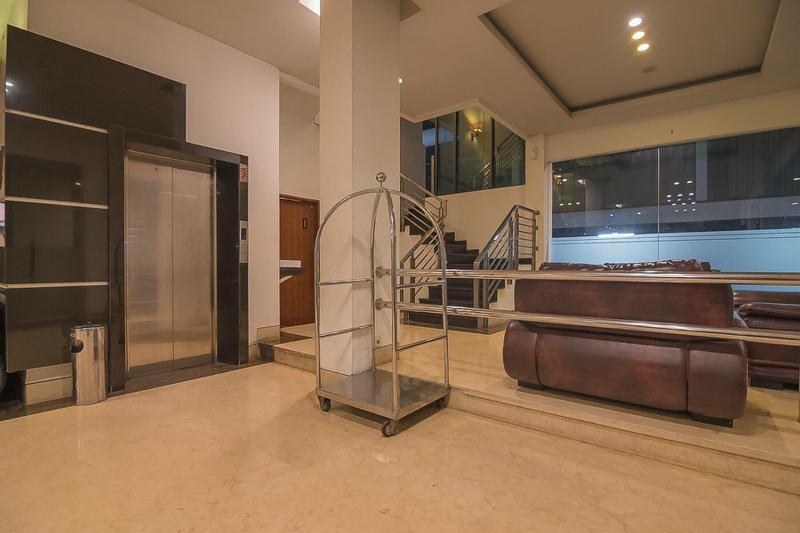 Fotos del hotel Naval Hotel By Reddoorz:  3