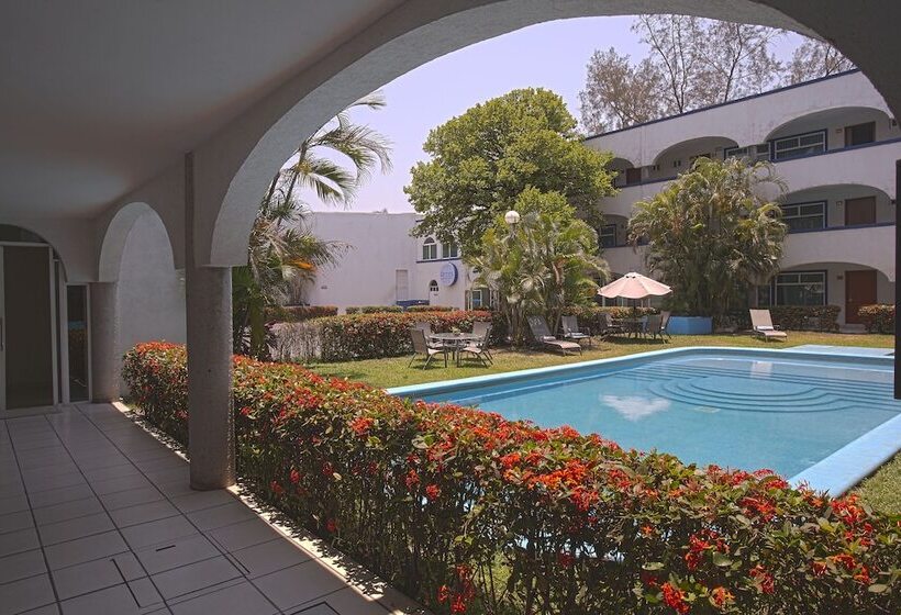 Fotos del hotel Arcos Aeropuerto:  18