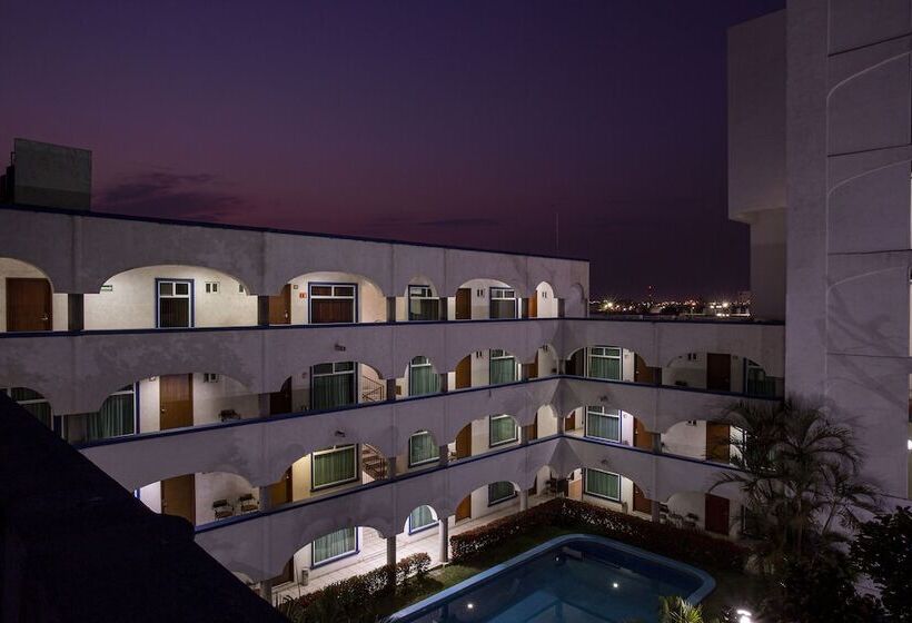 Fotos del hotel Arcos Aeropuerto:  15