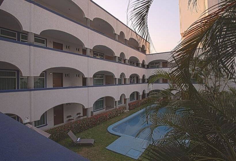 Fotos del hotel Arcos Aeropuerto:  11