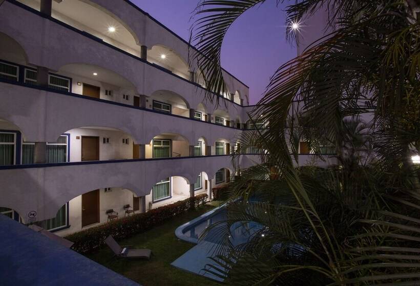 Fotos del hotel Arcos Aeropuerto:  9