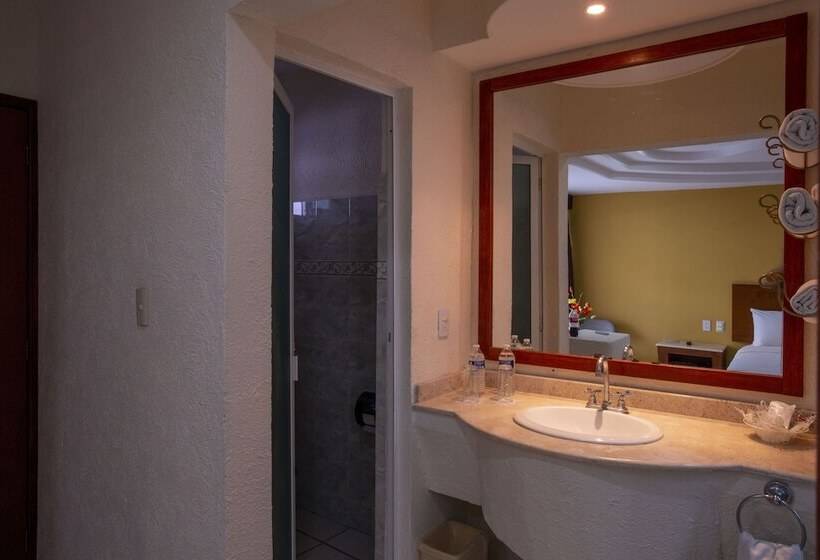 Fotos del hotel Arcos Aeropuerto:  25