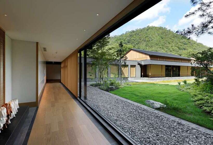 Roku Kyoto, Lxr S & Resorts