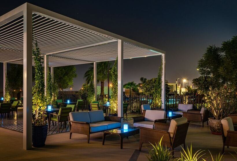 Fotos del hotel Radisson Hotel Dubai Damac Hills:  19