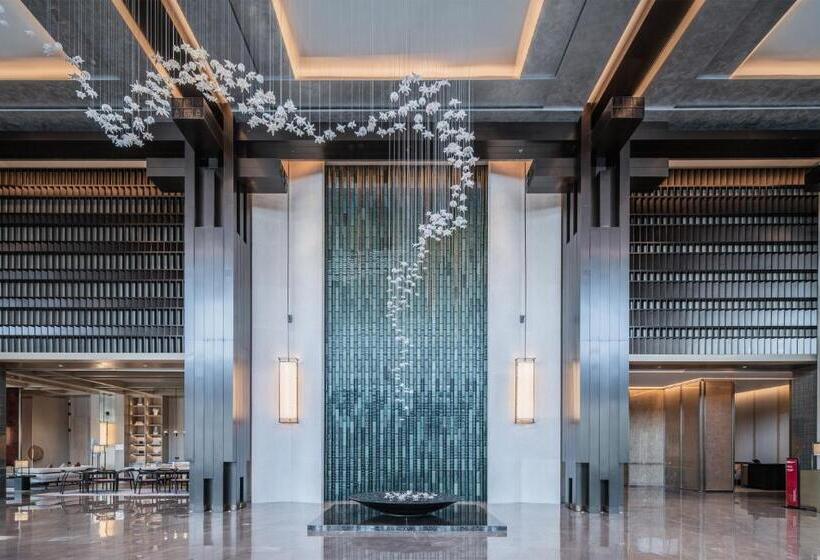 Fotos del hotel Hualuxe Xi'an Chanba, An Ihg:  15