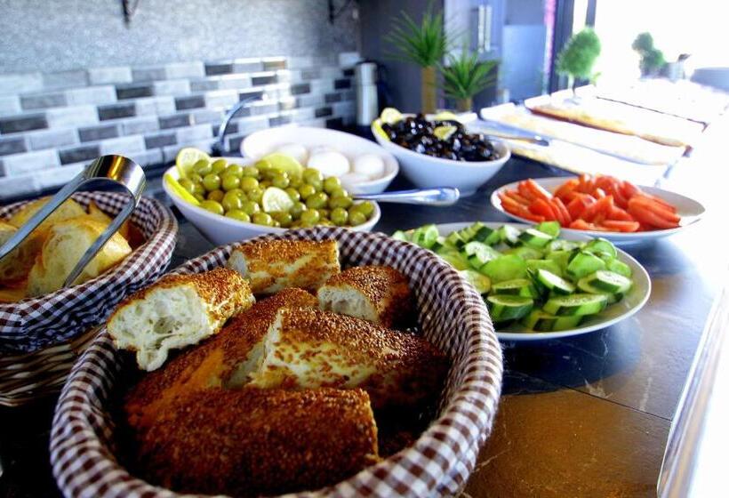 Fotos del hotel Güler Palas:  15