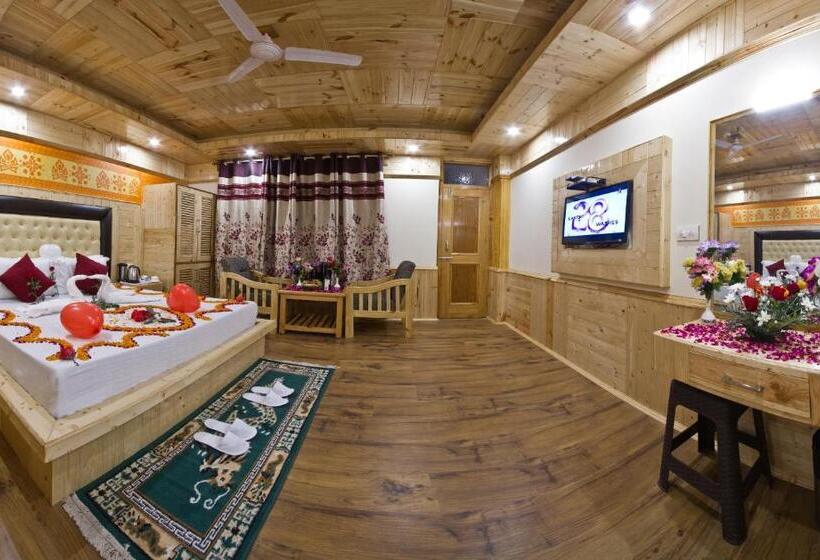 Fotos del hotel New Harmony Inn:  12