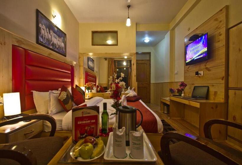 Fotos del hotel New Harmony Inn:  19