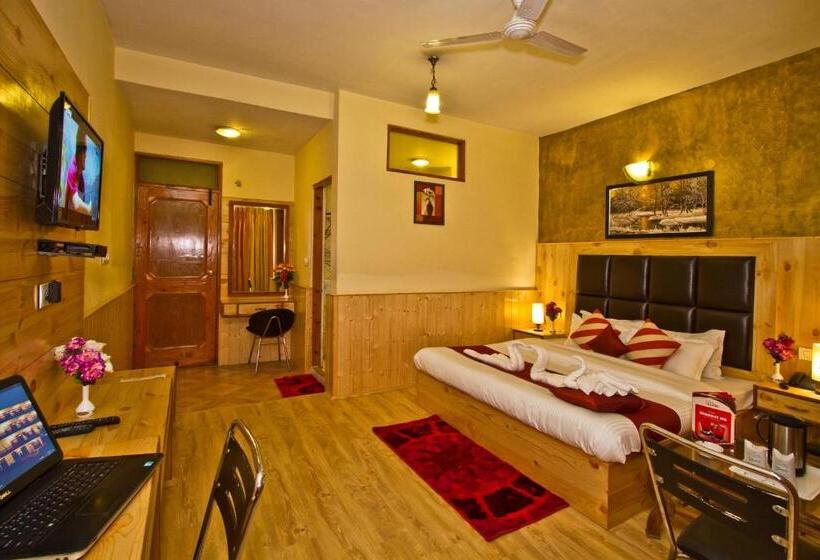 Fotos del hotel New Harmony Inn:  7