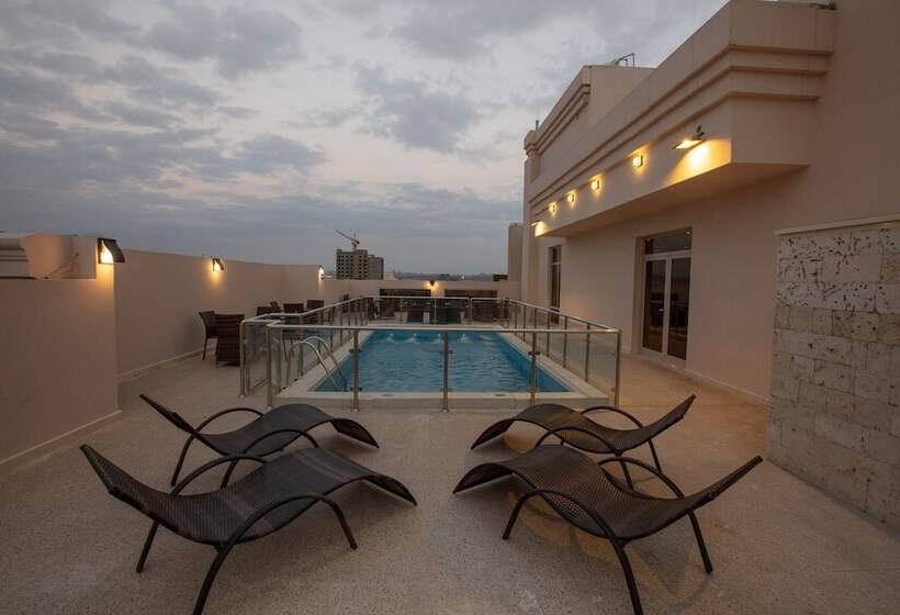 Fotos del hotel Seasons Park:  2