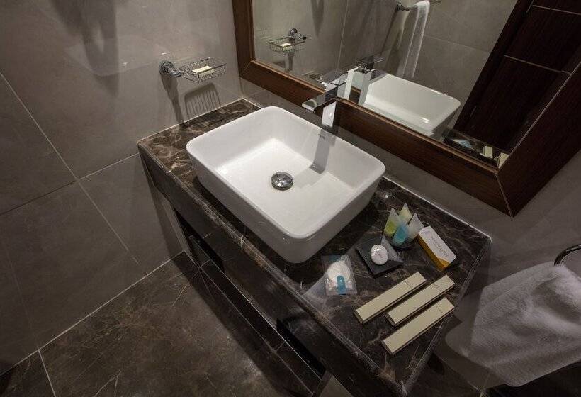 Fotos del hotel Seasons Park:  9