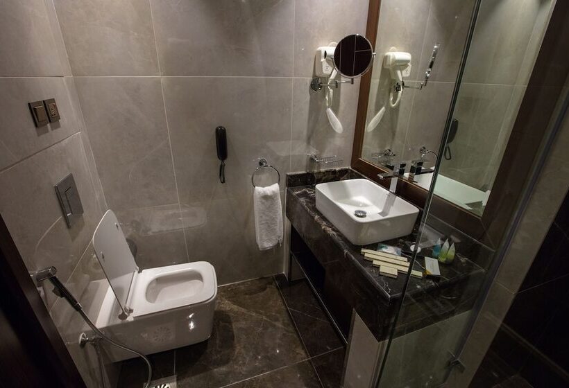 Fotos del hotel Seasons Park:  6