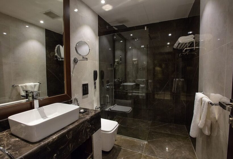 Fotos del hotel Seasons Park:  5