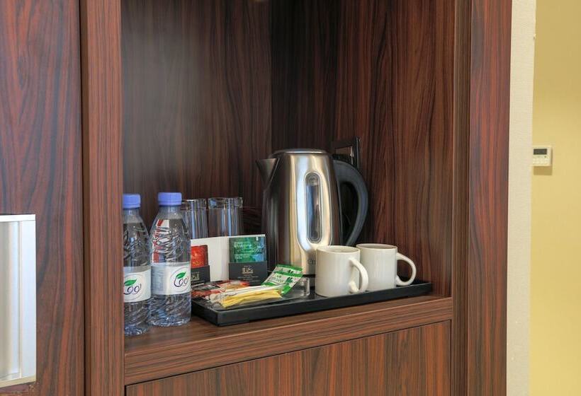 Fotos del hotel Seasons Park:  4