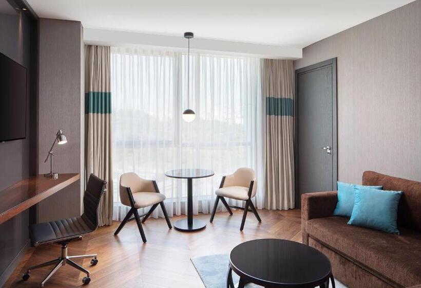 Fotos del hotel Four Points By Sheraton Istanbul Kagithane:  25