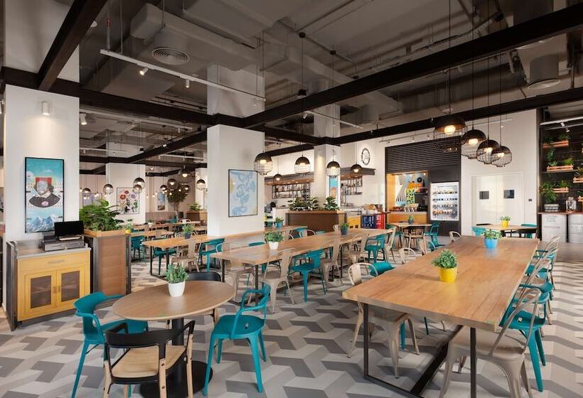 Fotos del hotel Rove City Walk:  3