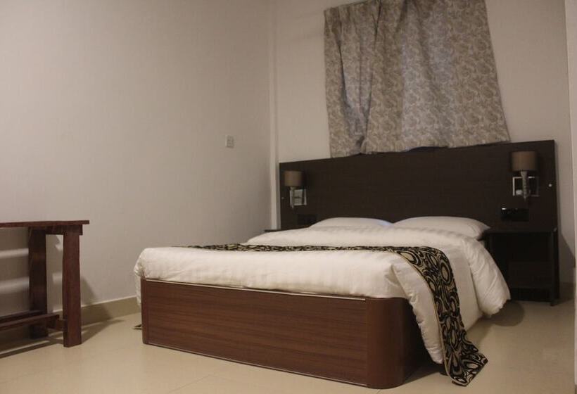 Fotos del hotel Beach Home Kelaa:  10