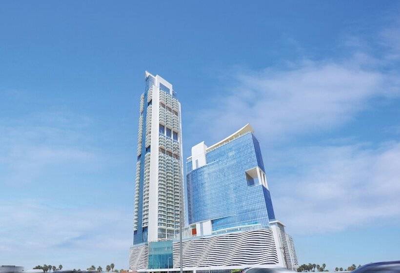 Mövenpick Jumeirah Village Triangle