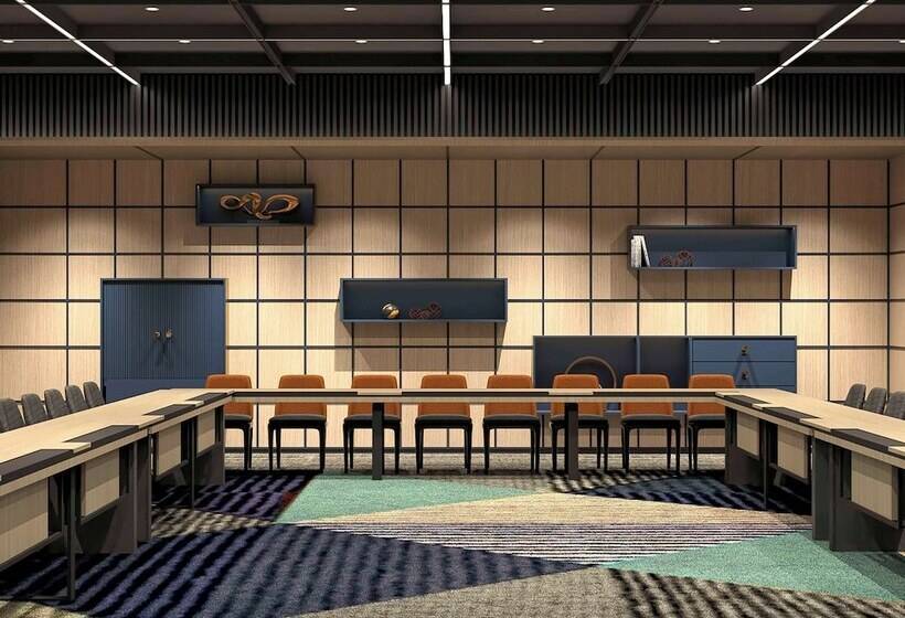 Fotos del hotel Ibis Surabaya Tidar:  2