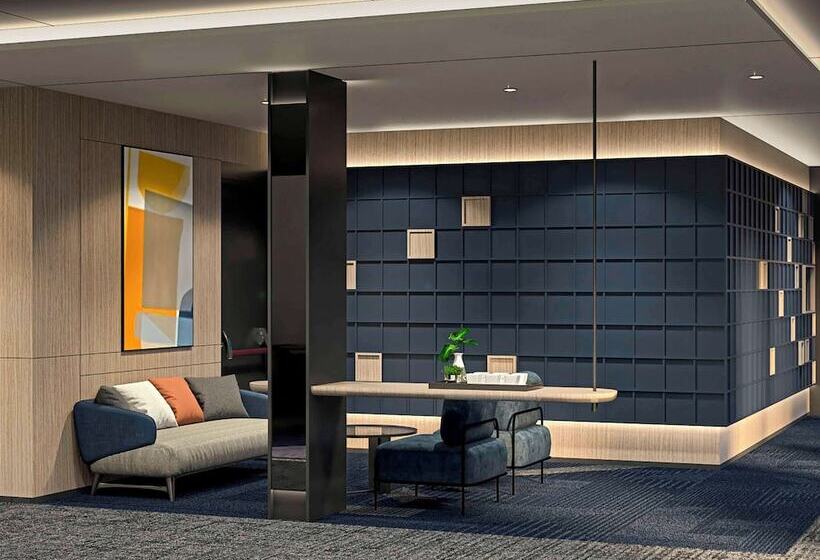 Fotos del hotel Ibis Surabaya Tidar:  3