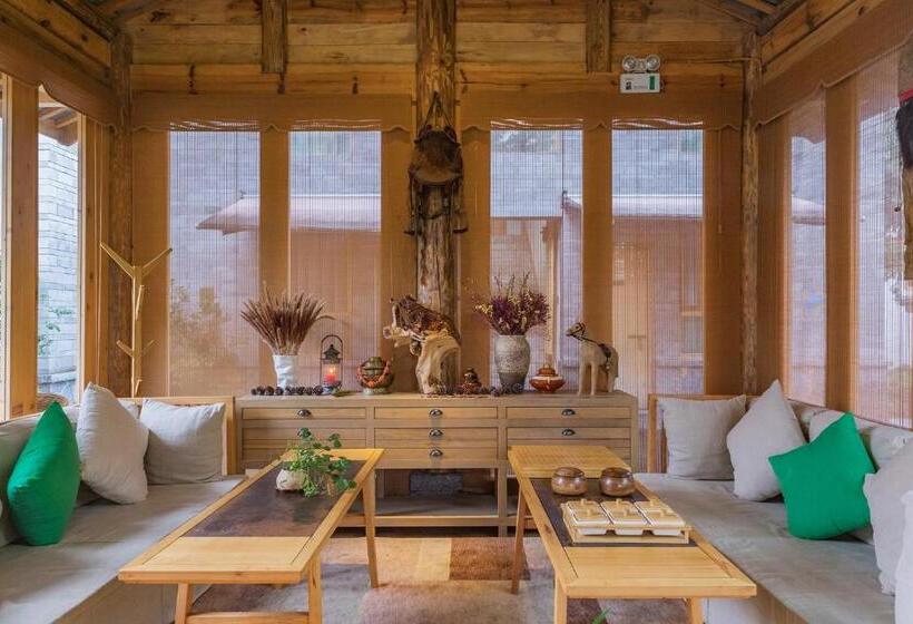 Arro Khampa By Zinc Journey Lijiang