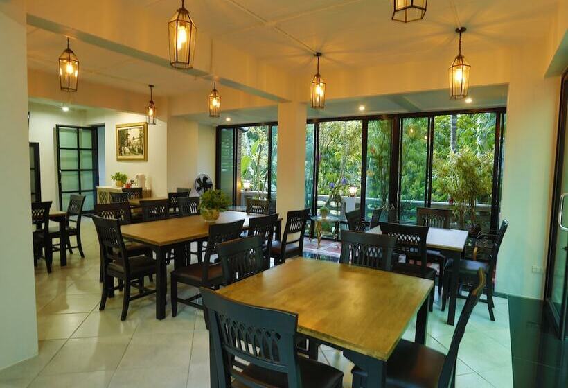 Fotos del hotel De Ville Nakhon:  10