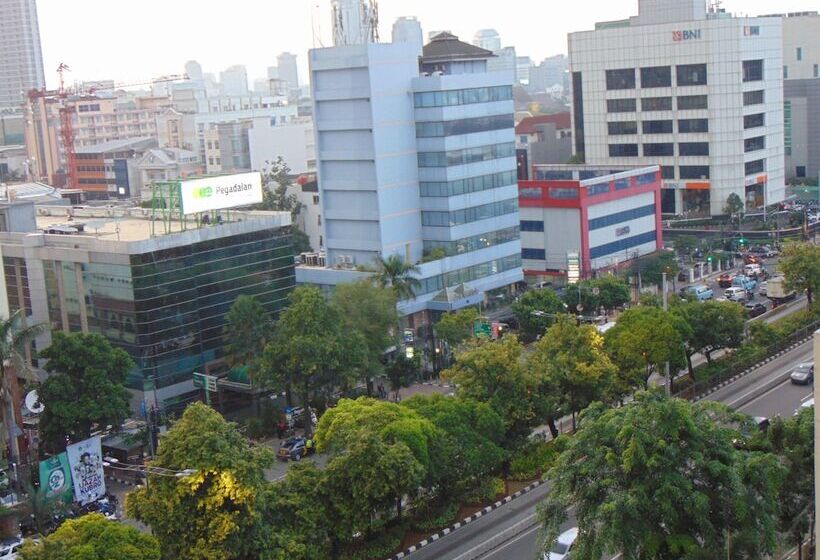 Fotos del hotel Maxonehotels.com At Kramat:  9