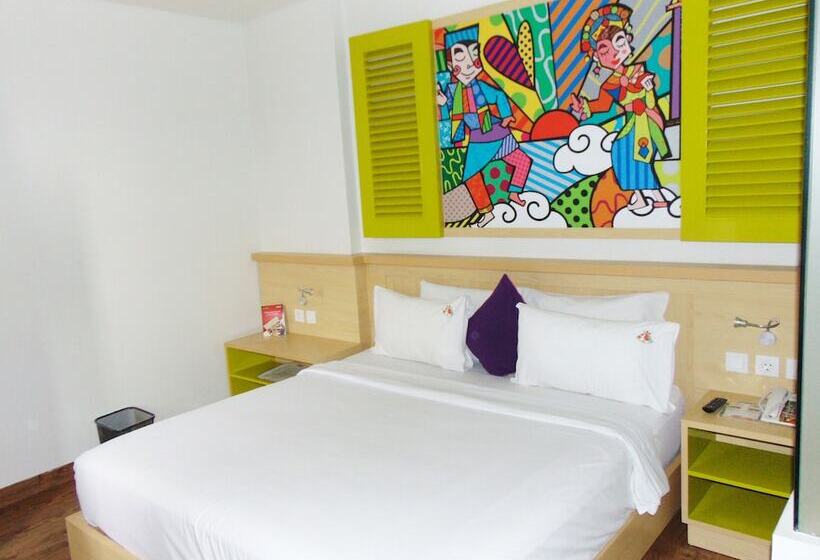 Fotos del hotel Maxonehotels.com At Kramat:  22