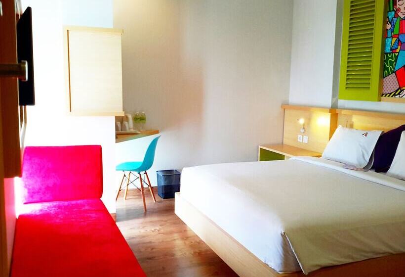 Fotos del hotel Maxonehotels.com At Kramat:  2