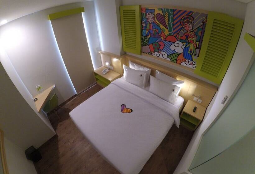 Fotos del hotel Maxonehotels.com At Kramat:  10