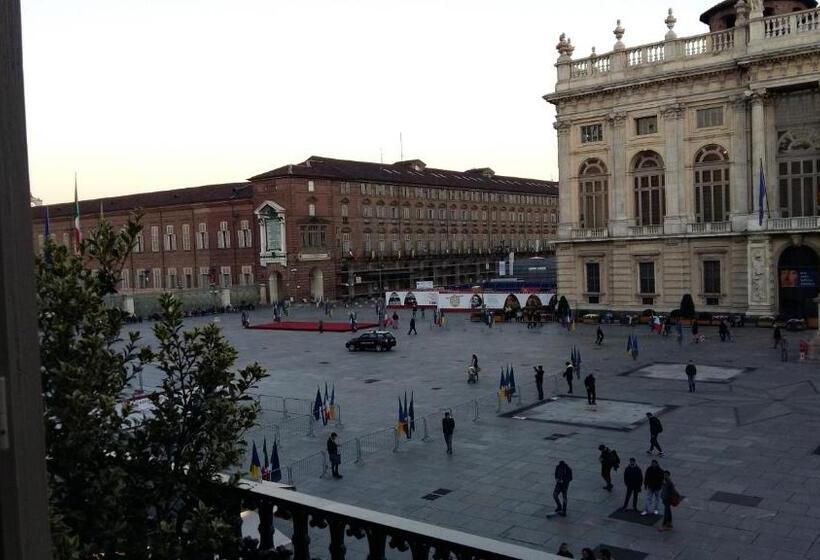 Fotos del hotel Piazza Castello Suite:  8