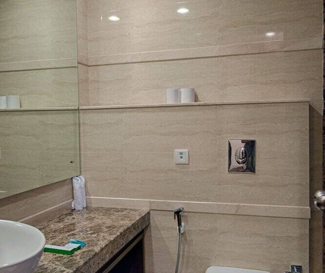 Fotos del hotel Stately Suites Nh 8:  6