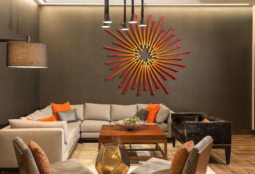 Fotos del hotel Hampton Inn & Suites Dallas Downtown:  2