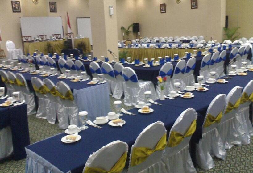 Fotos del hotel Puri Jaya:  11