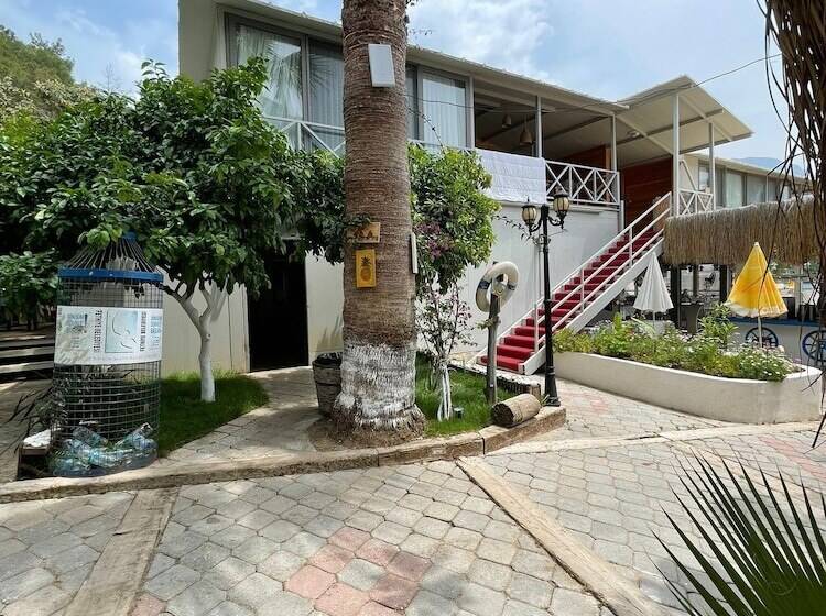 Fotos del hotel Golden Sand Beach & Caravan:  7