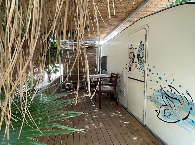 Fotos del hotel Golden Sand Beach & Caravan:  3