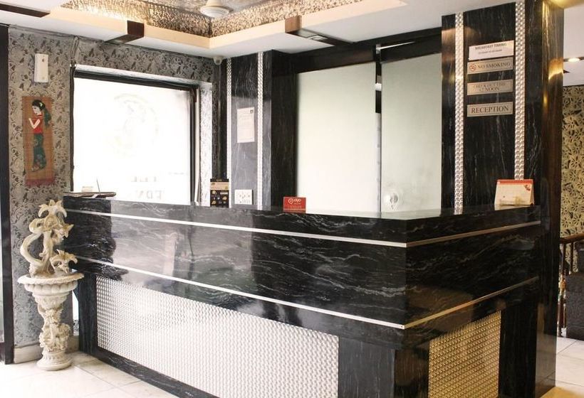 Fotos del hotel Oyo Rooms Rajendra Place Metro Station:  2