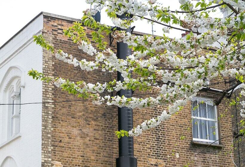 Fotos del hotel Portobello House:  8