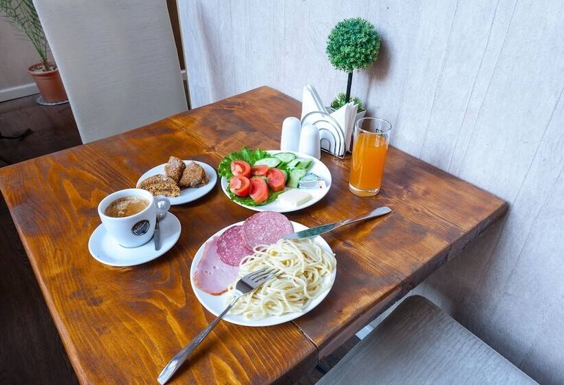 Fotos del hotel Rustaveli:  7