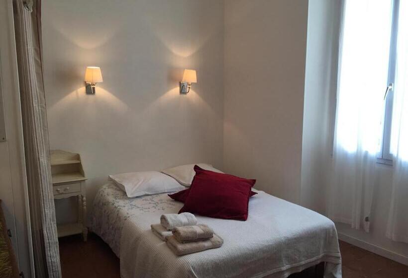 Fotos del hotel Studios Floreal:  10