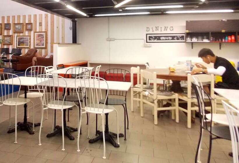 Fotos del hotel Hostel Colours:  5