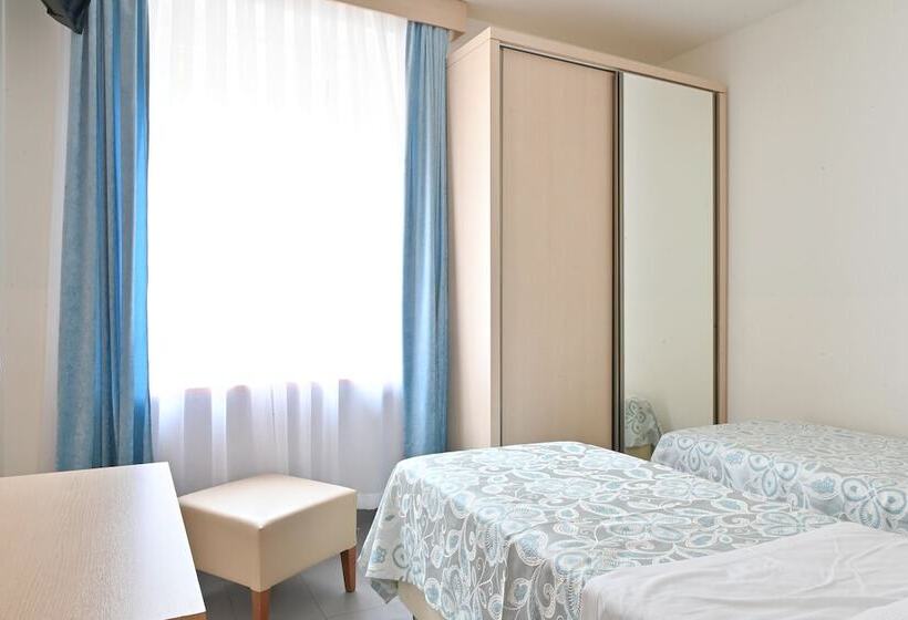 Fotos del hotel Marco's:  11