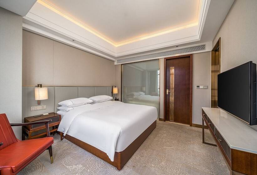 Fotos del hotel Lucky Holiday:  18