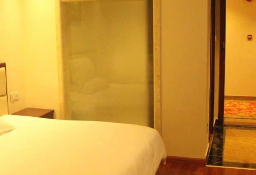 Fotos del hotel Greentree Inn Guangzhou Panyu Chimelong Paradise Business:  16