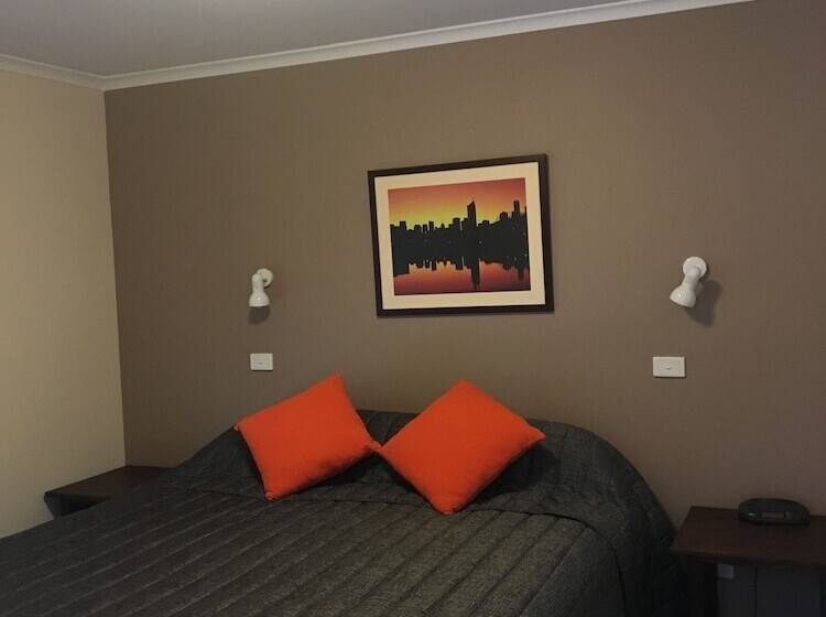 Fotos del hotel Airport Tourist Village Melbourne:  16