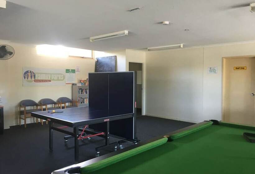 Fotos del hotel Airport Tourist Village Melbourne:  3